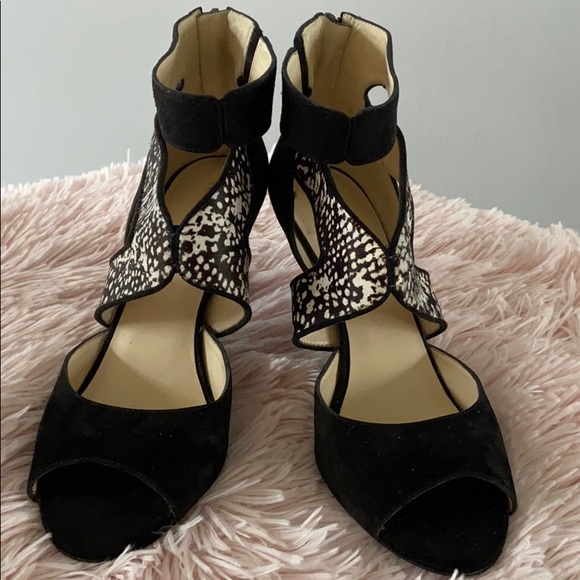 Ladies Heels - Picture 1 of 3